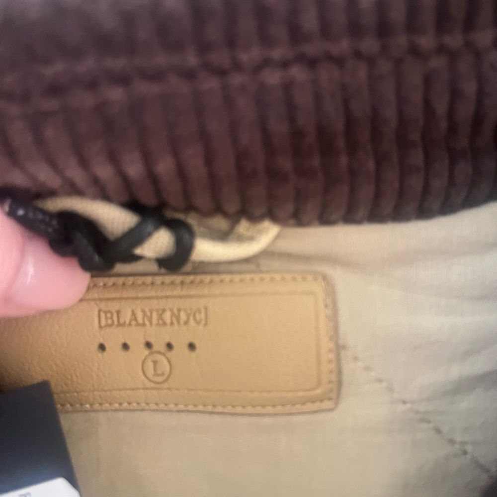 Blank NYC Breaking Camp Beige Cropped Jacket with Brown Corduroy Collar (NWT) - Picture 7 of 16